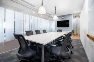 Regus Sec 32